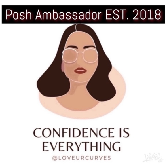 NEW•BLACK DIAMOND STUD & NECKLACE SET•NWT - Picture 4 of 10